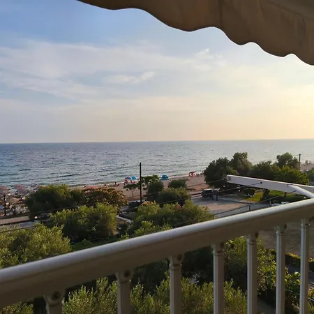 Golden Sea View Halkidiki * ניאה מודאניה